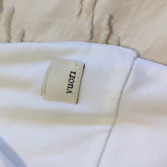 Vuori Women’s Daydream Crewneck White Top – Size S, Soft Lightweight Essential - Picture 3 of 7